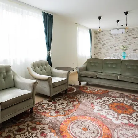 Casa Petra Pensiune *